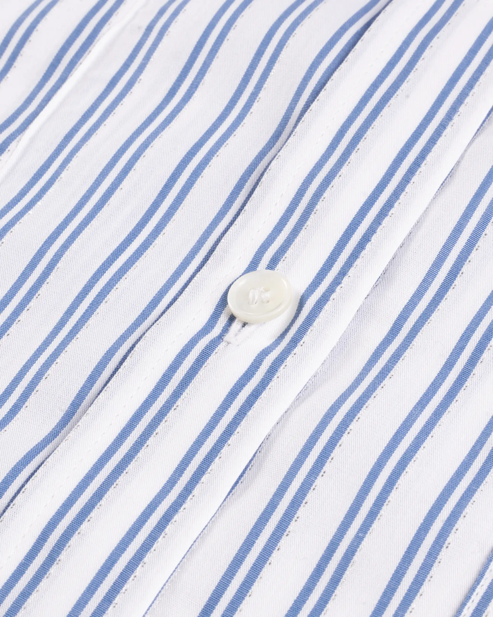 Weiß Blaues Girlfriend Shirt mit Lurex - Besatz von Caliban - Blouses CALIBAN