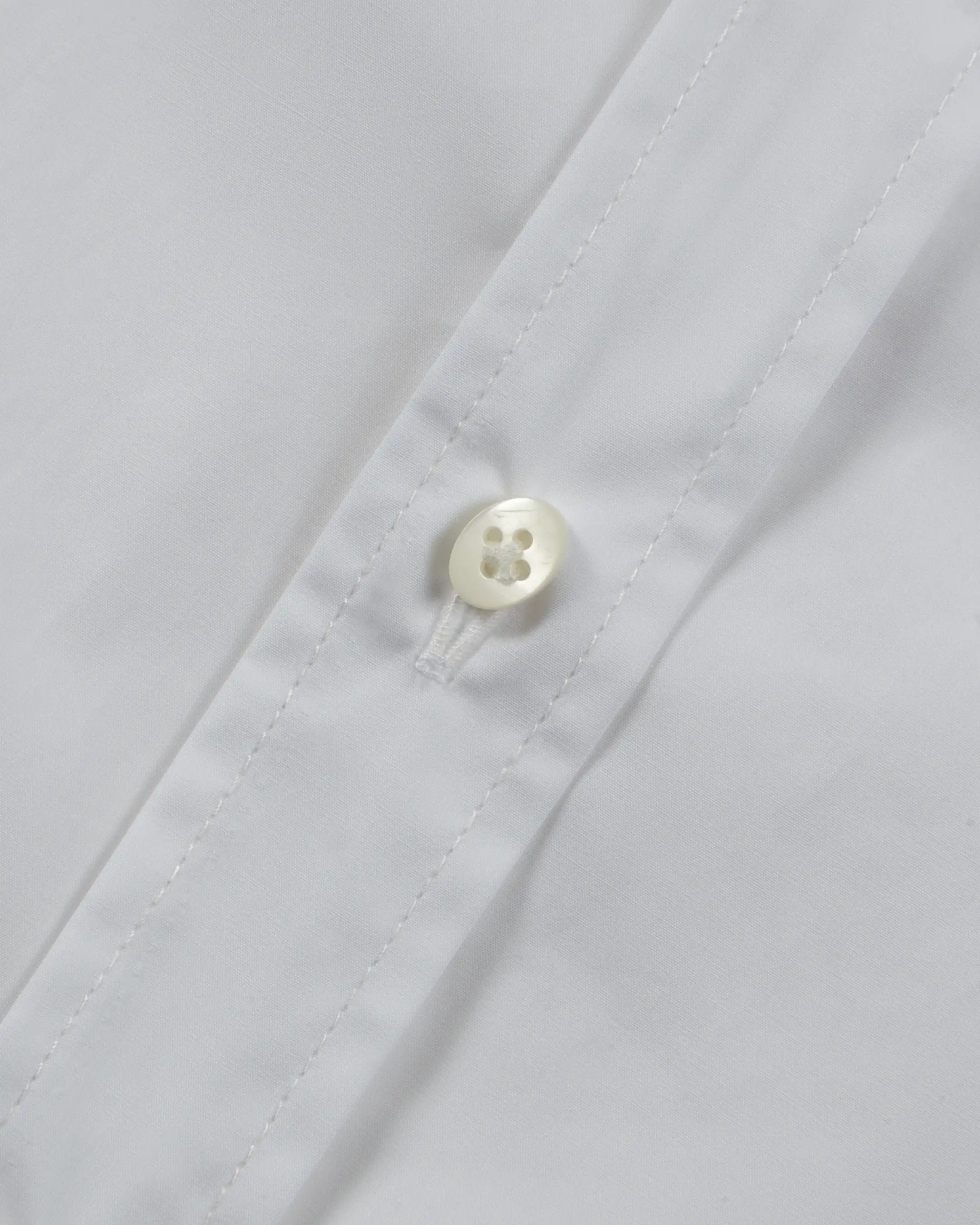 Weiße reguläre gefittete Bluse von Le Sarte Pettegole - Blouses LE SARTE