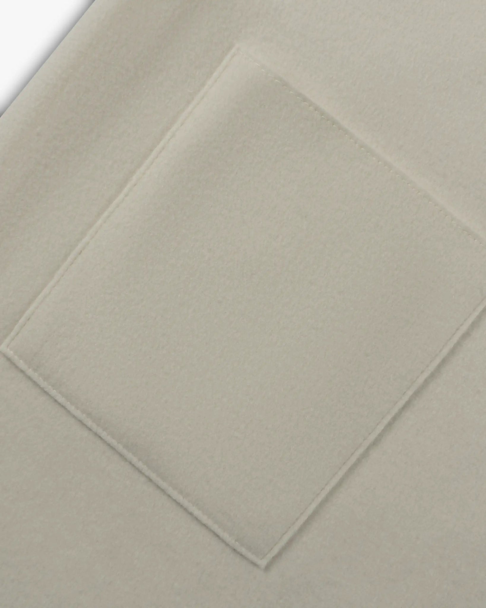 Weißer 3 - 4 Arm Gewalktes Cashmere Mantel von Lunaria - Knitwear LUNARIA