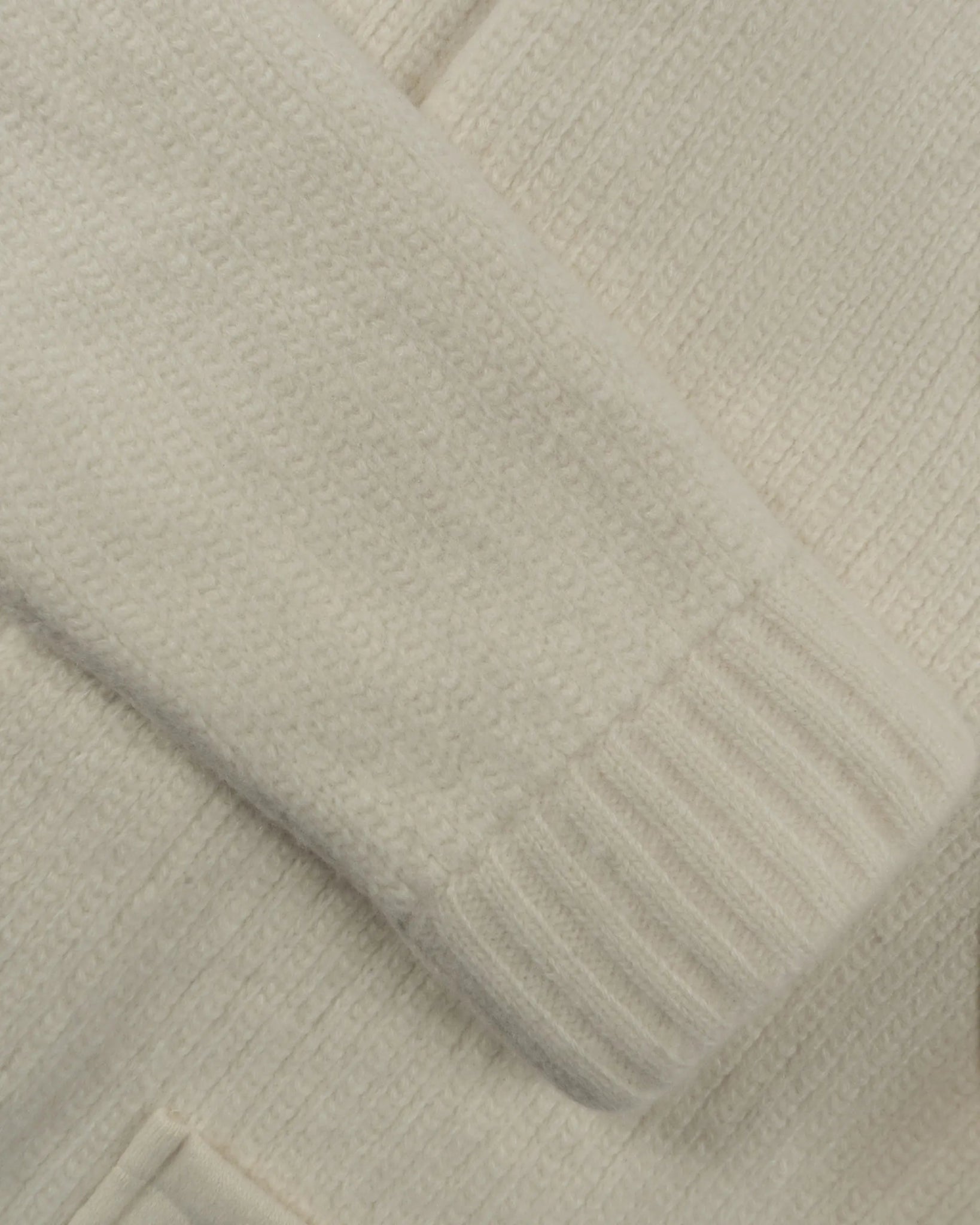 Weißer Cardigan With Patch Pockets von Luciano Barbera - Knitwear LUCIANO BARBERA