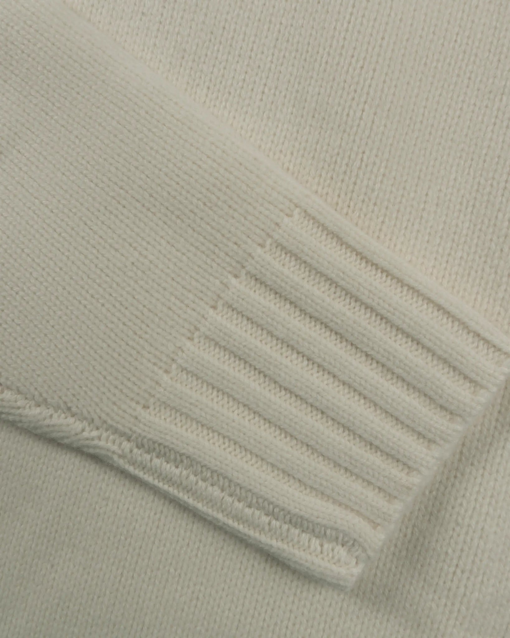 Weißer Reine Merino Woll Grobstrick Pullover von Rhea - Knitwear RHEA KNITWEAR