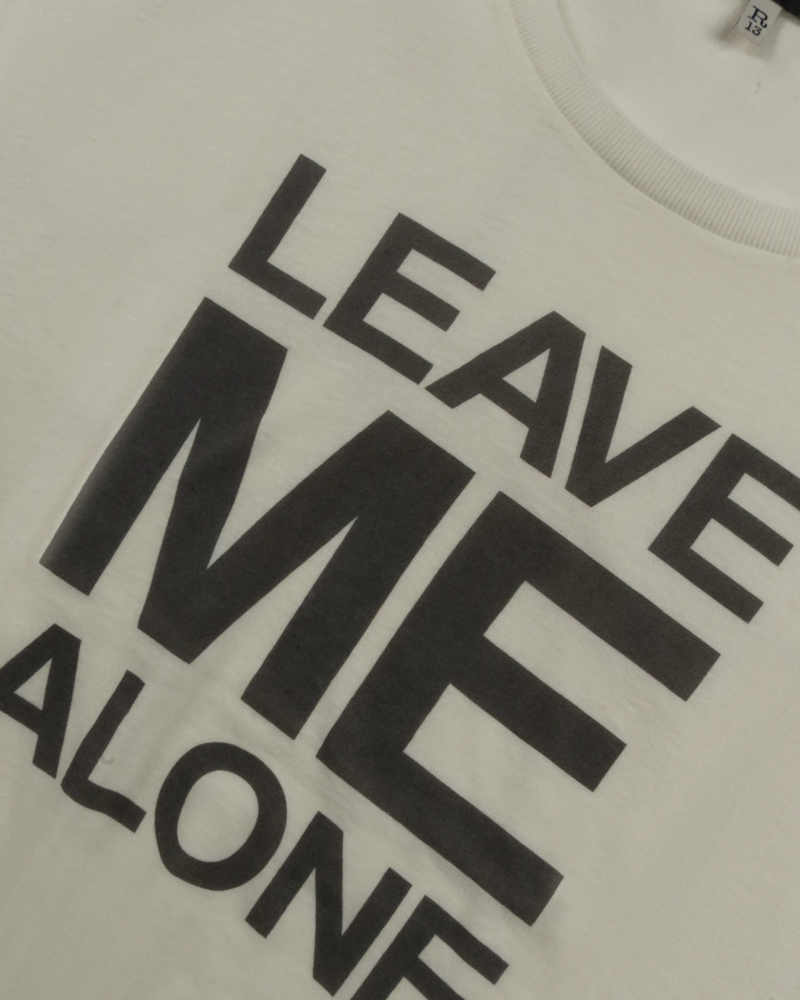 Weißes Leave Me Alone Relaxed T-Shirt von R13 New York - Shirts R13 WOMEN
