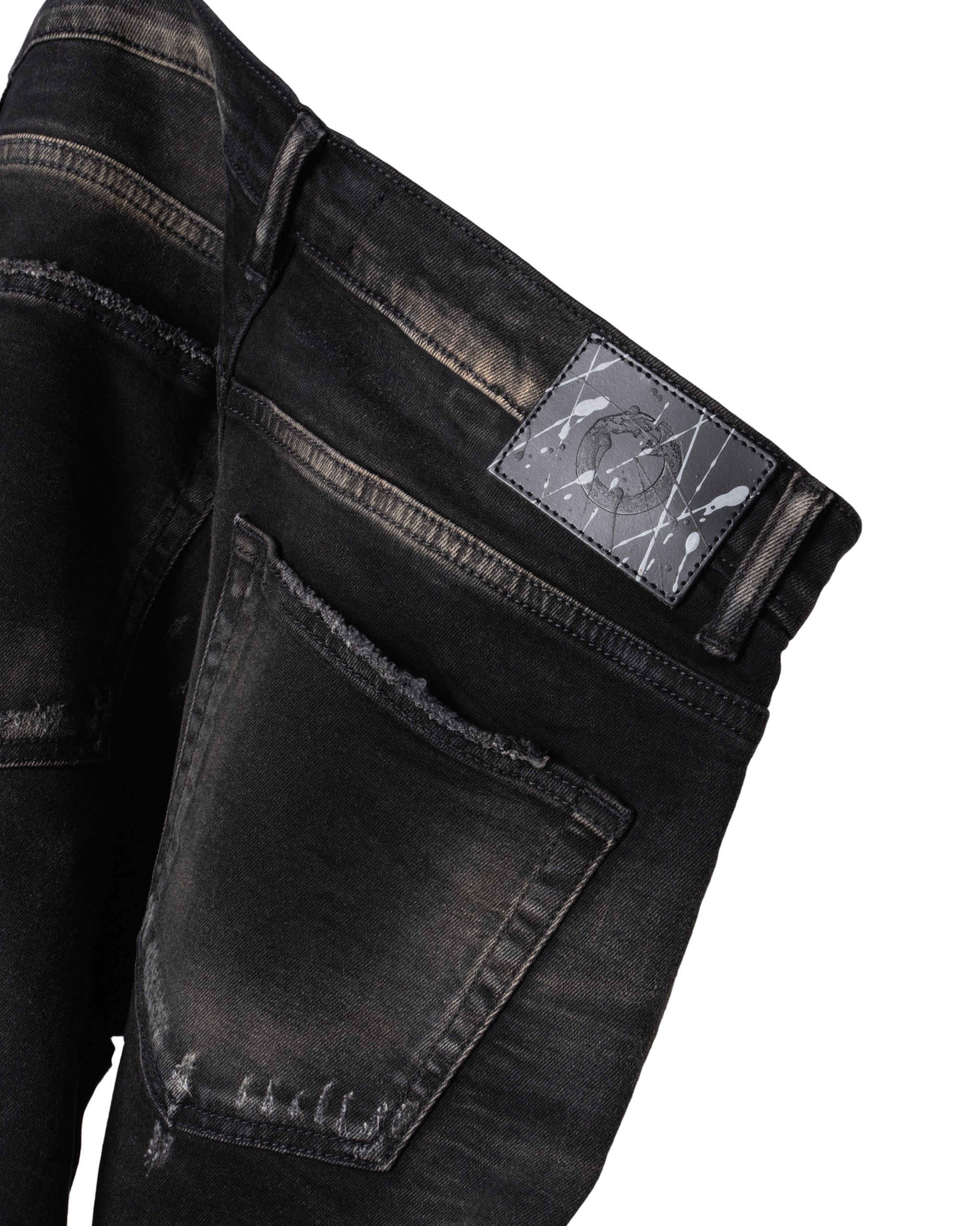 SLIM FIT DESTROYED JEANS