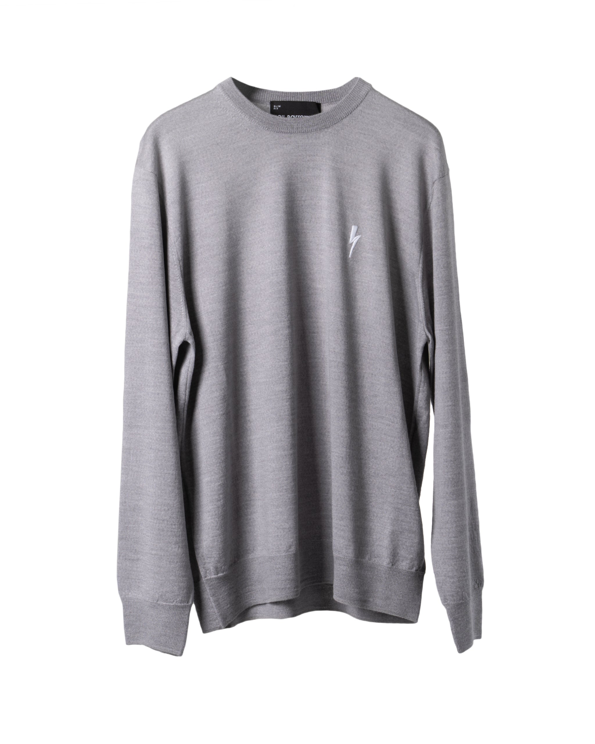 SLIM FIT BOLD SWEATER