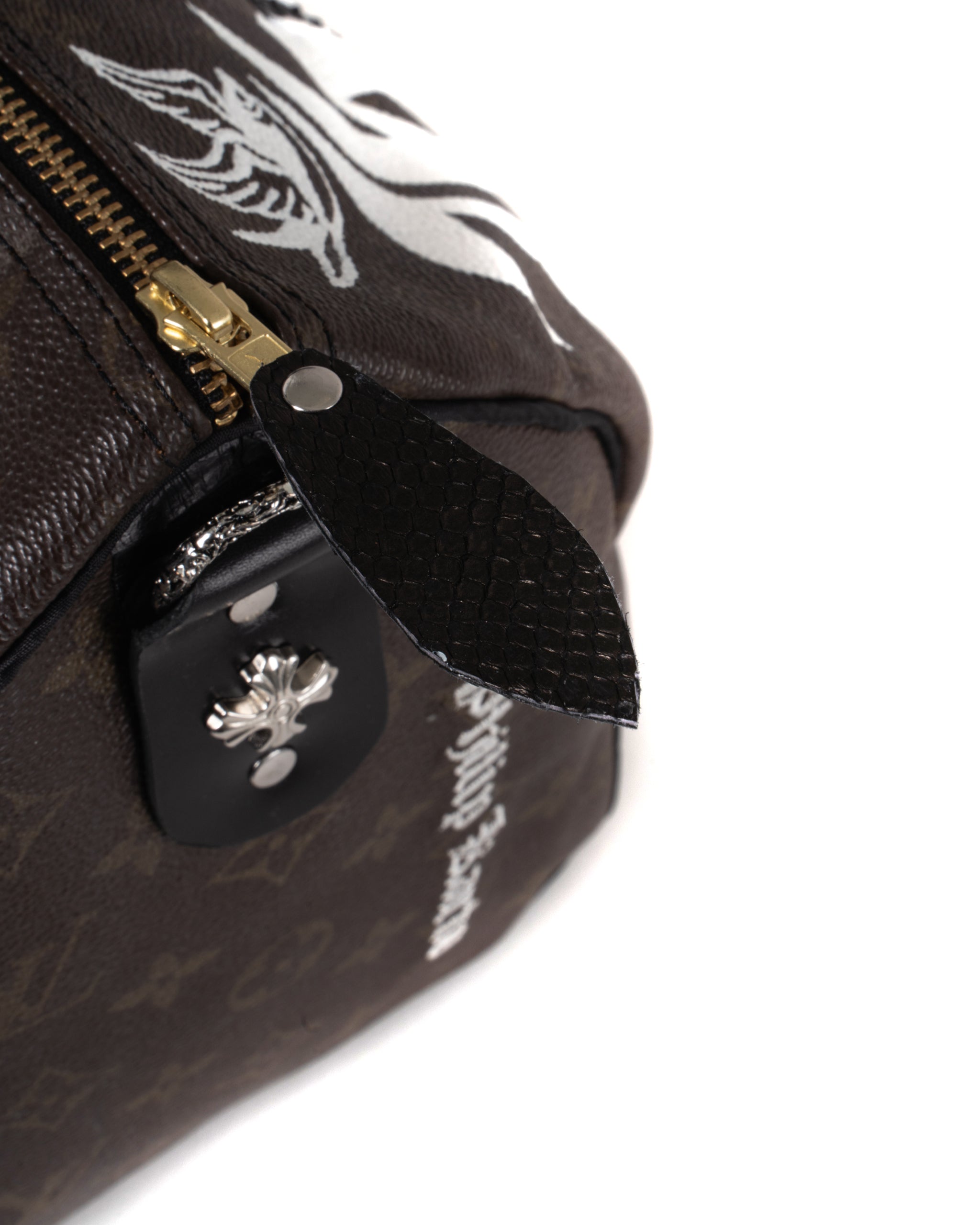 HEROES BUGS BUNNY VINTAGE LOUIS VUITTON BAG